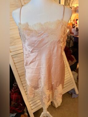 Victoria's Secret Blush Pink Satin Lace Chemise vintage